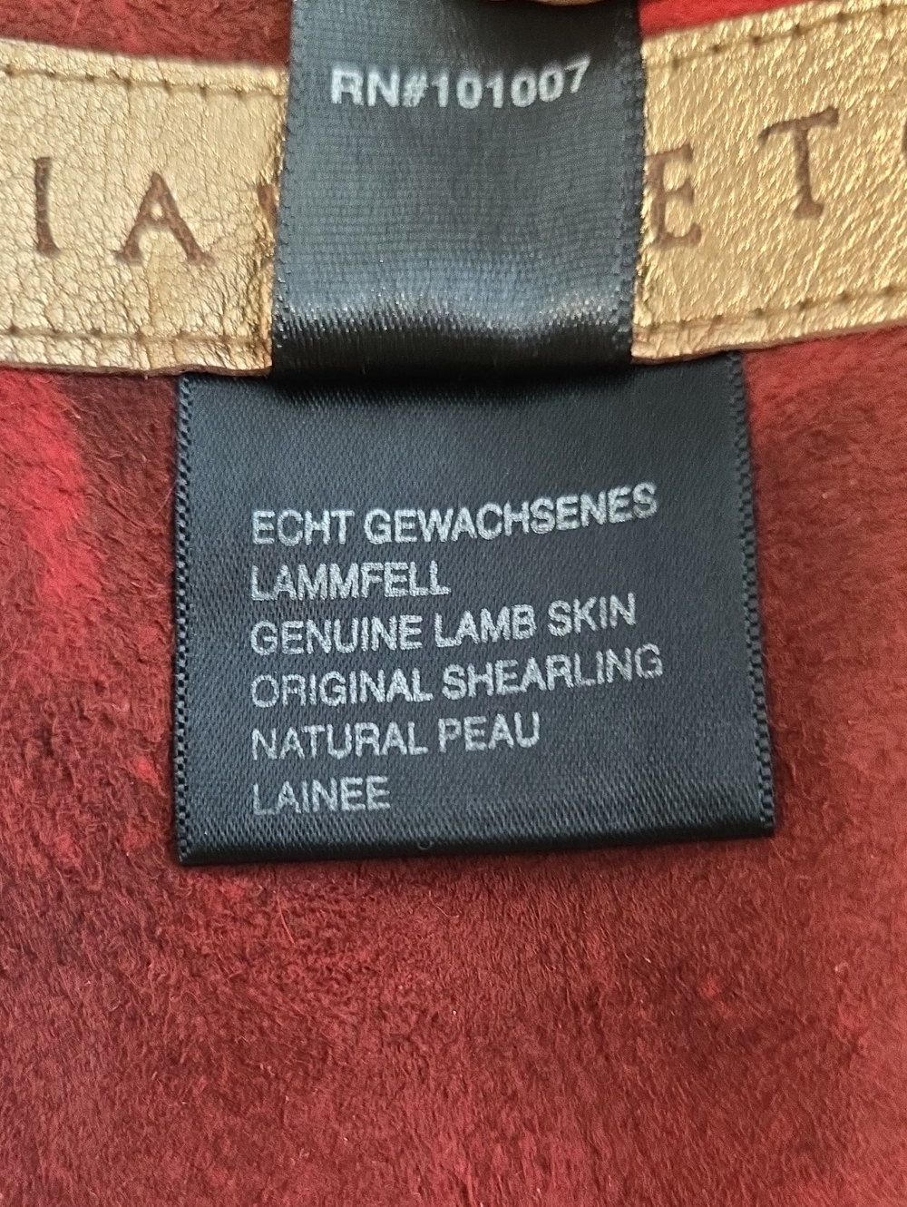 Via Veneto Real Shearling Fur Short Jacket in Deep Burgundy and Wine, Size XS - Picture 11 of 13